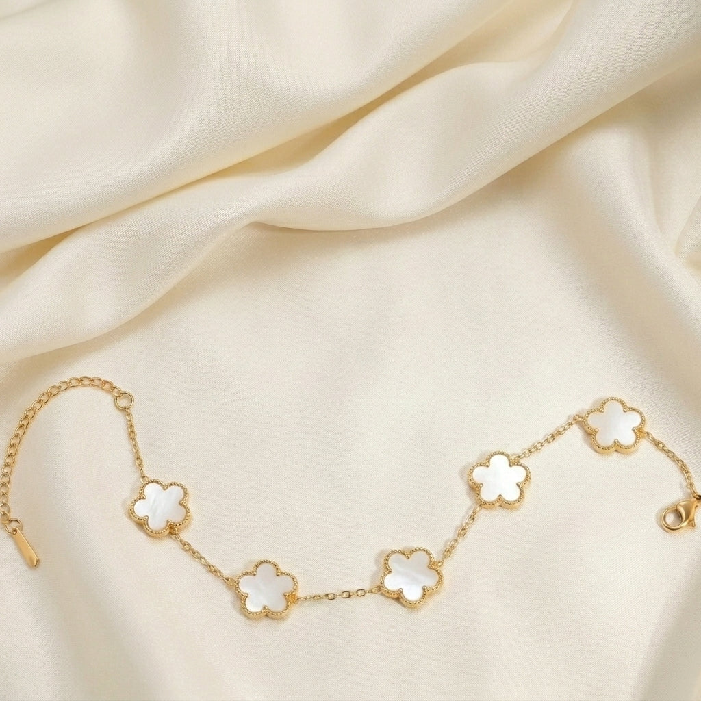 Five Leaf Clover Braclet