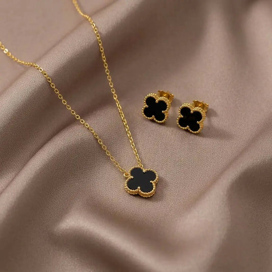 four-leaf clover 2pc Pendent and Earrings