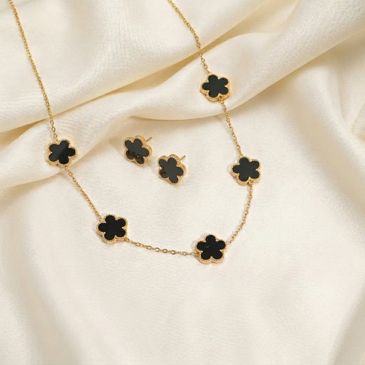 Five-Leaf Clover Earrings And Pendant Combo