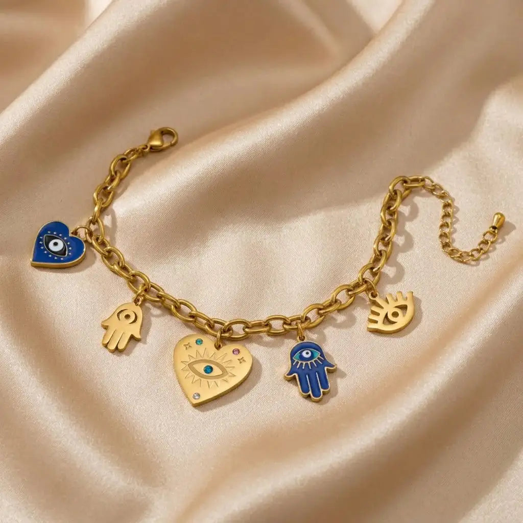 Vintage Evil eyes heart charm bracelet