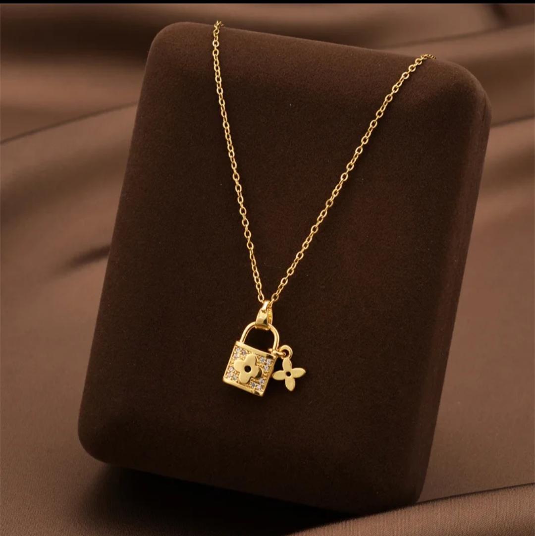 Lock Charm Pendant Necklace