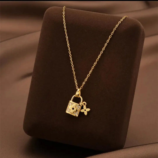Lock Charm Pendant Necklace