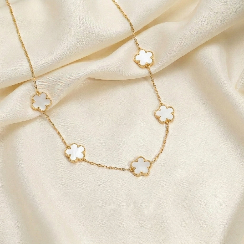 Five Leaf Clover Chain